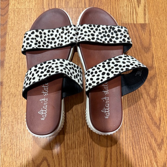 Altar’d State Lashanna Sandals - Picture 1 of 4